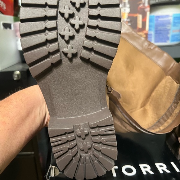 Torrid chunky knee boots size 7.5WW - Picture 3 of 7